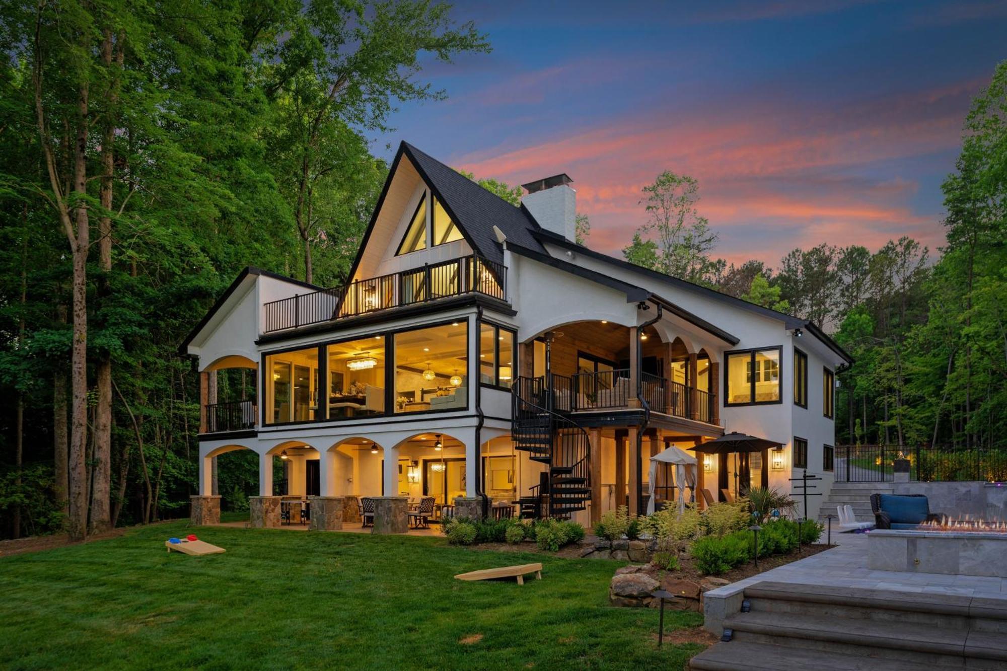 Take It To The Bank By Avantstay New Pool Hot Tub Sleeps 16 Denver Exteriör bild